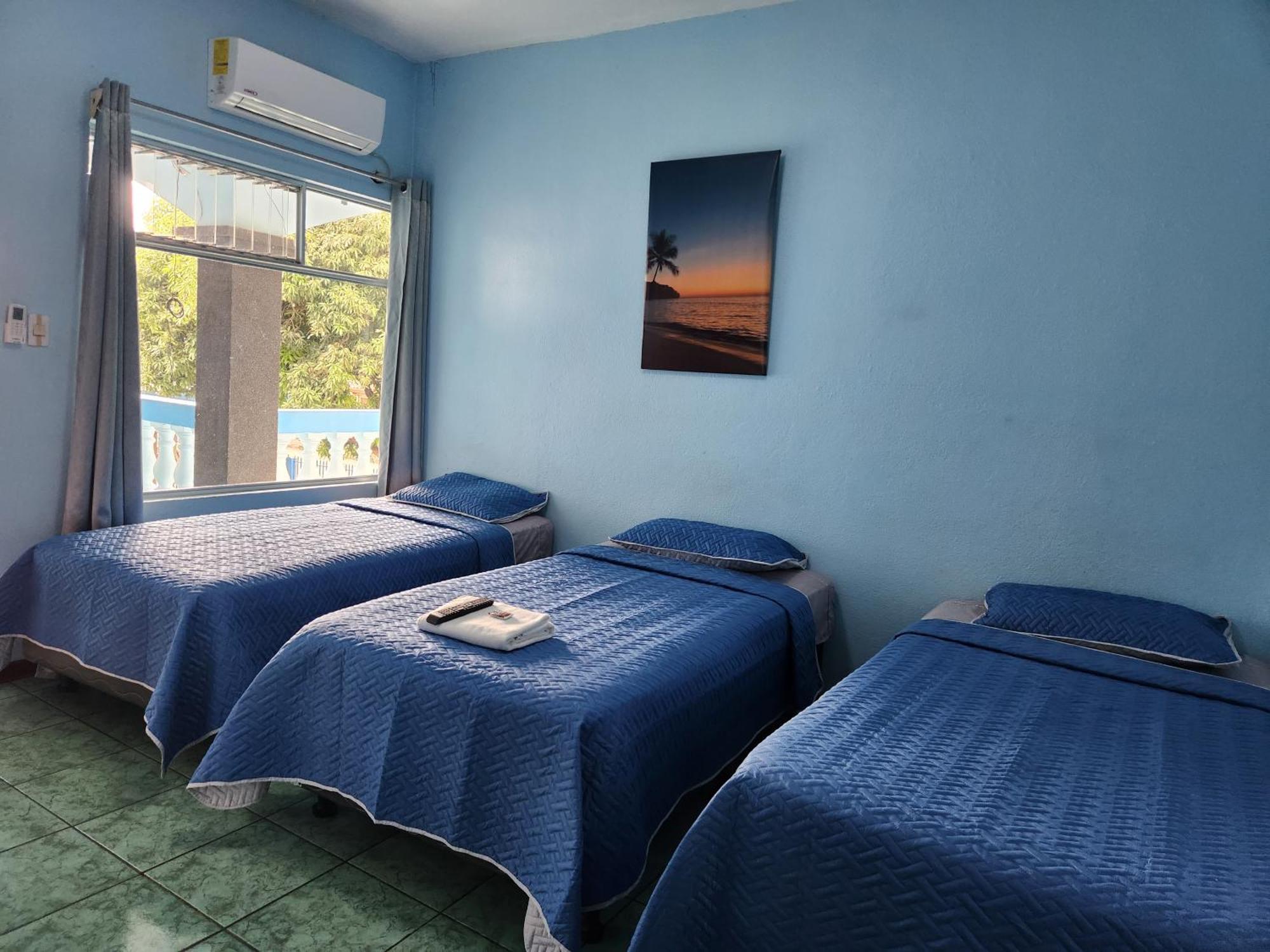 Hotel Y Restaurante El Marino ซานตาครูซ ภายนอก รูปภาพ